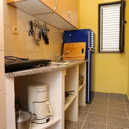 Apartment By The Sea Drace, Peljesac - 10126 Drace