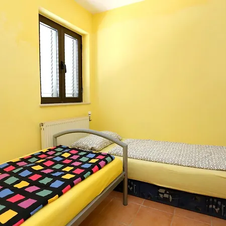 Apartment By The Sea Drace, Peljesac - 10126 *